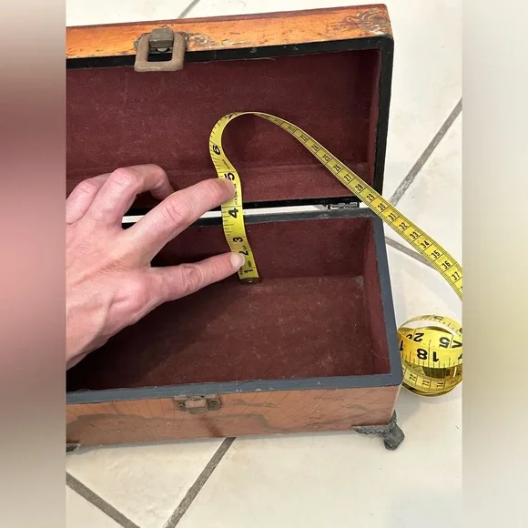 Antique chest - Picture 7 of 15